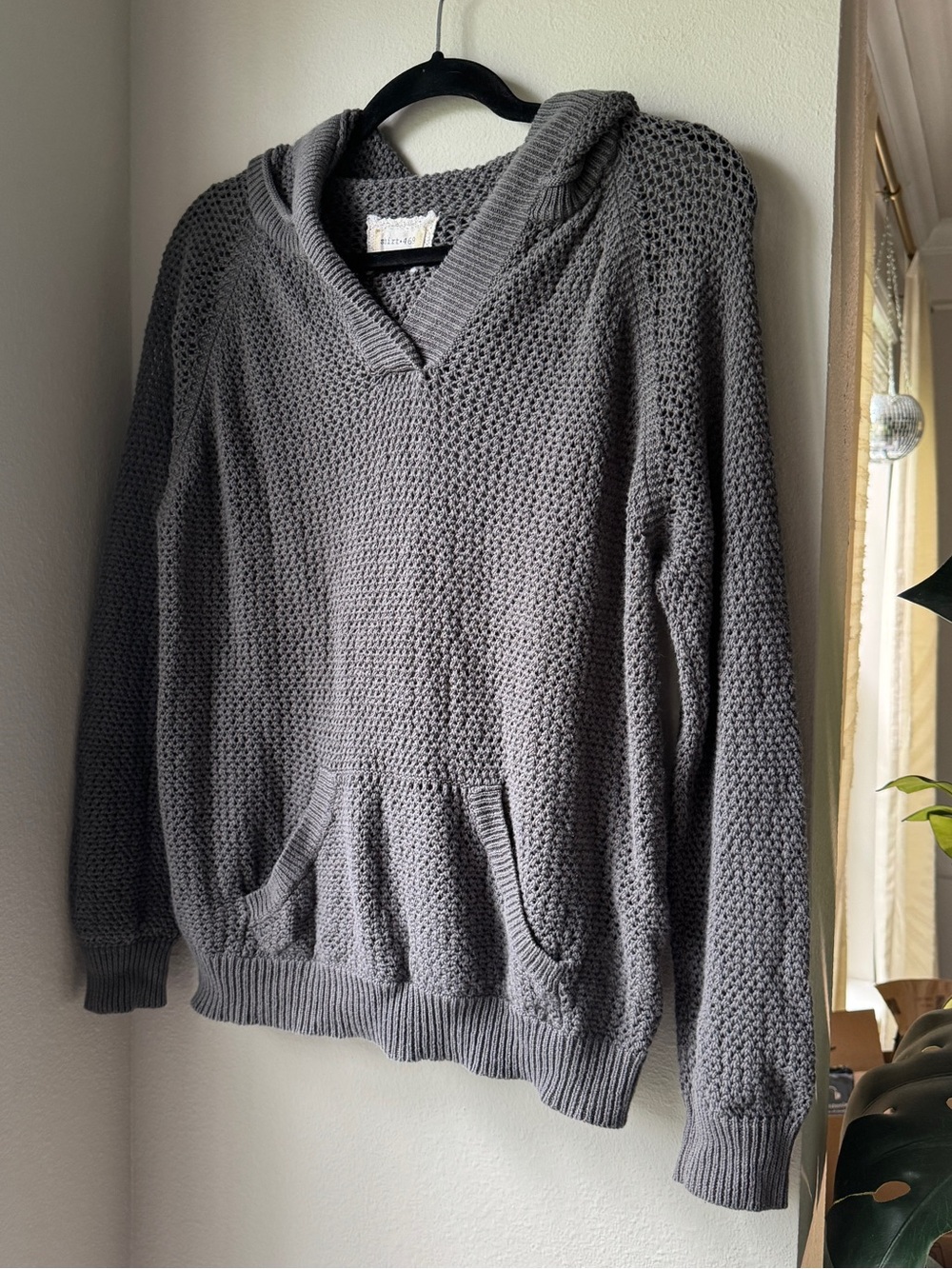 Shirt 469 Gray Knit Hoodie Sweater